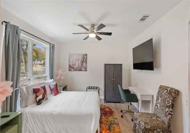 Photo 2 of Single family home for sale at 11603 Eubank Dr, Austin, TX 78758 | MLS# 7425966 | Listing updated on 2026-10-03