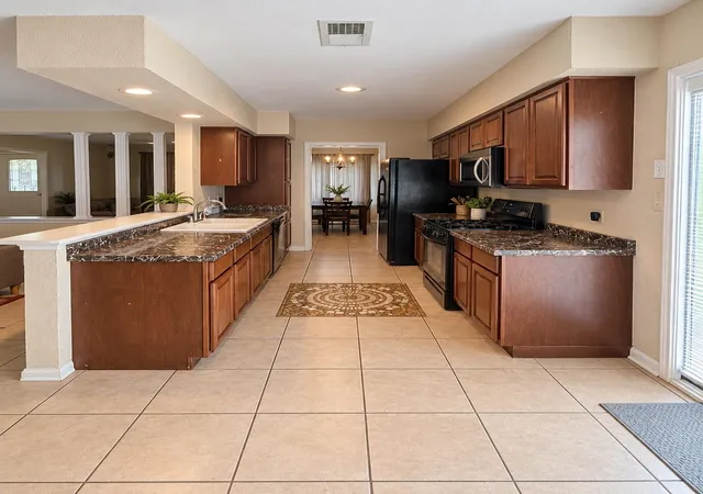 Photo 3 of Single family home for sale at 5407 Tipton Dr, Austin, TX 78723 | MLS# 7803726 | Listing updated on 2026-10-02