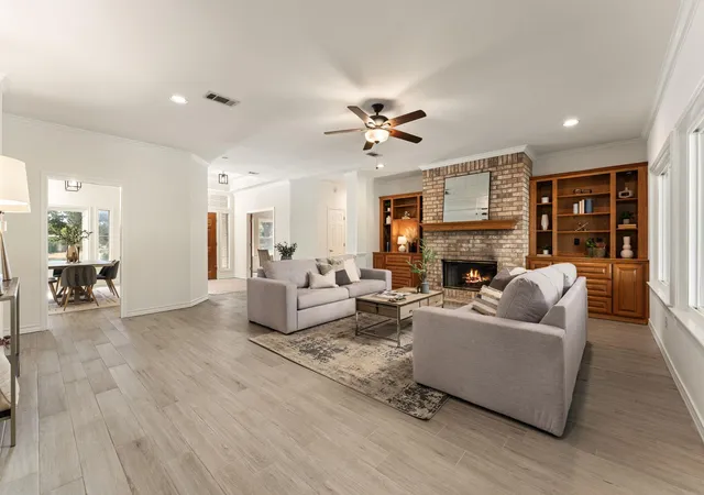 Photo 3 of Single family home for sale at 2004 Fountainwood Dr, Georgetown, TX 78633 | MLS# 6398402 | Listing updated on 2026-10-12