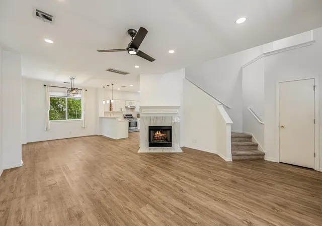 Photo 1 of Single family home for sale at 537 Roseberry St, Buda, TX 78610 | MLS# 1988093 | Listing updated on 2026-10-05