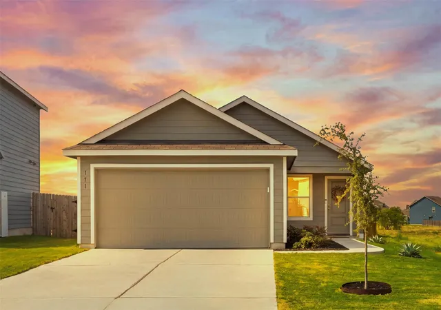 Photo 2 of Single family home for sale at 171 Cattle Queen Rd, Jarrell, TX 76537 | MLS# 9396712 | Listing updated on 2026-10-26