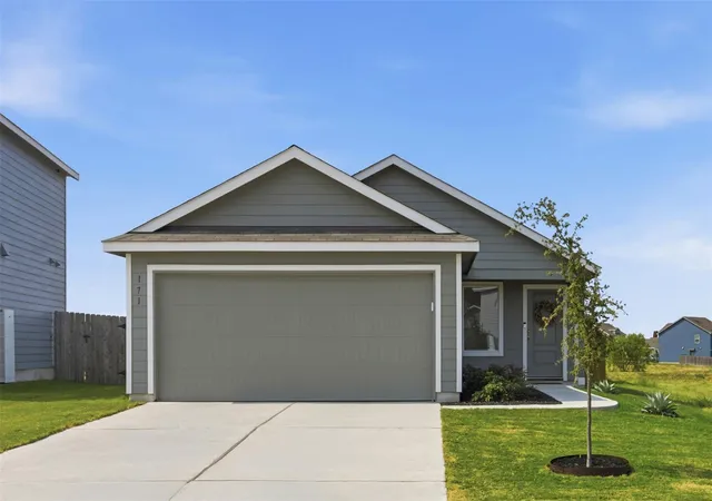 Photo 3 of Single family home for sale at 171 Cattle Queen Rd, Jarrell, TX 76537 | MLS# 9396712 | Listing updated on 2026-10-26
