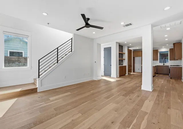 Photo 3 of Single family home for sale at 2921 Lyons Rd #1, Austin, TX 78702 | MLS# 2531840 | Listing updated on 2026-10-02