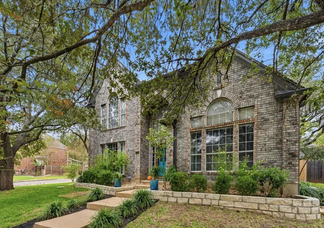 Photo 2 of Single family home for sale at 10416 Walpole Ln, Austin, TX 78739 | MLS# 8696267 | Listing updated on 2026-10-29
