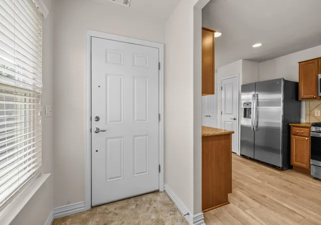 Photo 3 of Single family home for sale at 408 Sheldon Lake Dr, Georgetown, TX 78633 | MLS# 8844576 | Listing updated on 2026-10-10