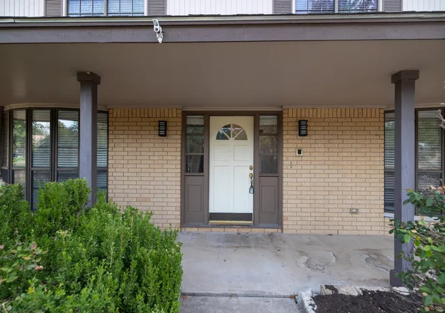 Photo 1 of Single family home for sale at 13307 Broadmeade Ave, Austin, TX 78729 | MLS# 9933079 | Listing updated on 2026-10-07