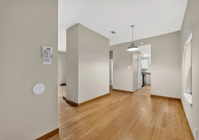 Listing Photo 5 - Condo for sale in building located at 11970 Jollyville Rd, Austin, TX 78759 - Unit #103