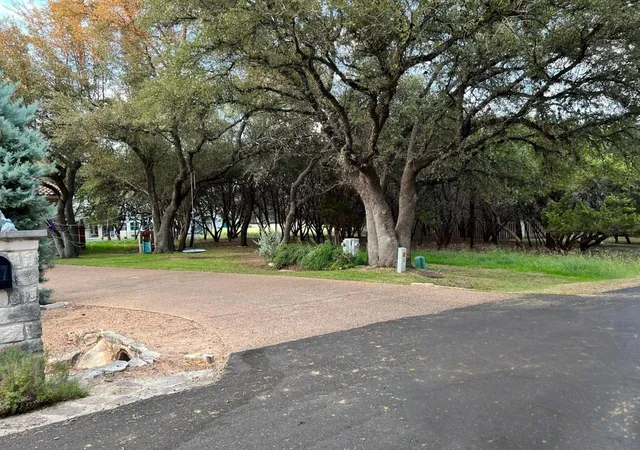 Land for sale at 119 Indian Bnd Dr, Lakeway, TX 78734 | MLS# 9843470