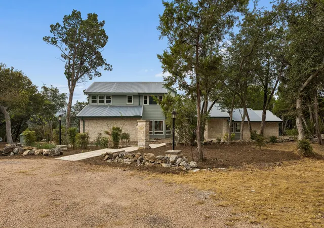 Single family home for sale at 17715 N Rim Dr, Leander, TX 78641 | MLS# 6460452