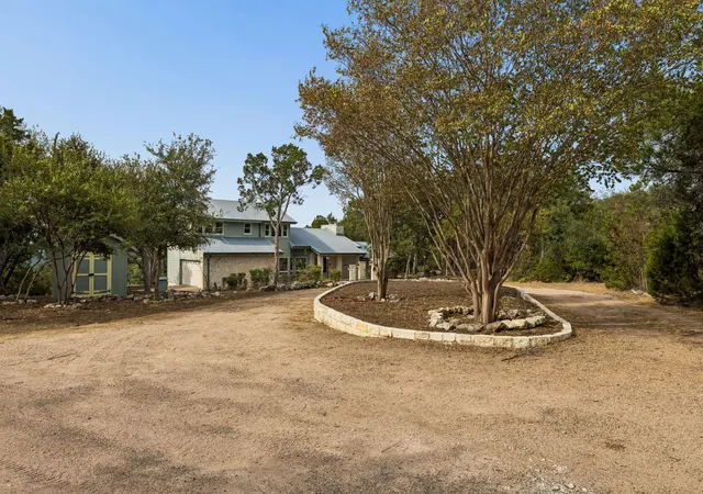 Photo 1 of Single family home for sale at 17715 N Rim Dr, Leander, TX 78641 | MLS# 6460452 | Listing updated on 2026-10-22