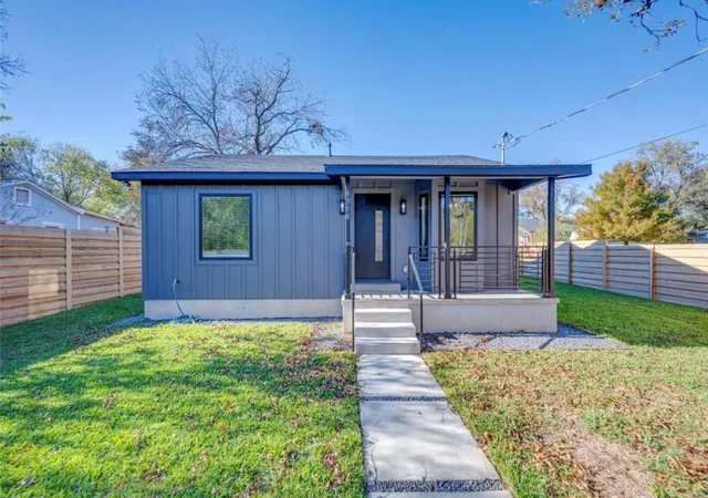 Photo 1 of Single family home for sale at 6308 Linda Ln, Austin, TX 78723 | MLS# 1804924 | Listing updated on 2026-10-14