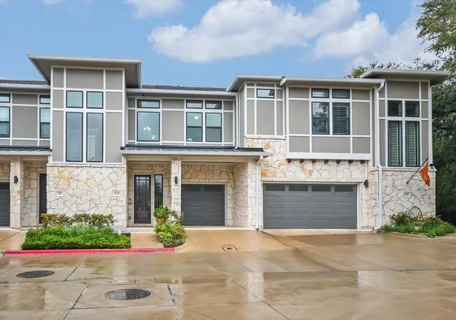 Photo 3 of Townhouse for sale at 4323 Spicewood Springs Rd #10, Austin, TX 78759 | MLS# 8144532 | Listing updated on 2026-10-09