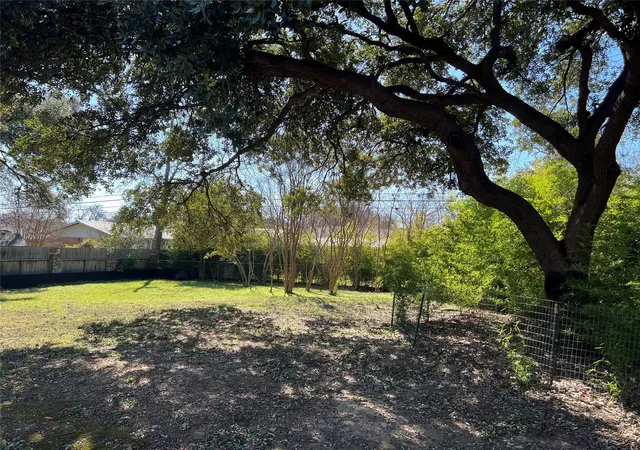 Photo 3 of Land for sale at 3107 Stardust Dr, Austin, TX 78757 | MLS# 9109429 | Listing updated on 2026-10-06