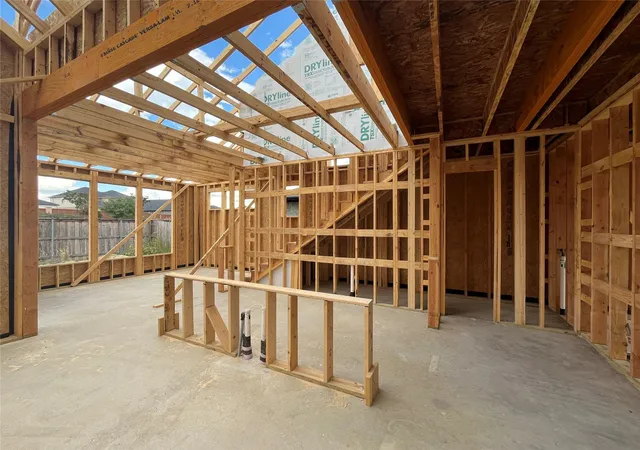 Photo 3 of Single family home for sale at 209 Lost Tree St, Buda, TX 78610 | MLS# 5579641 | Listing updated on 2026-10-03