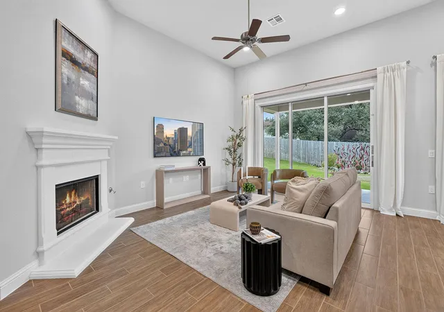 Photo 4 of Single family home for sale at 8505 Moccasin Path, Austin, TX 78736 | MLS# 3418212 | Listing updated on 2026-10-03