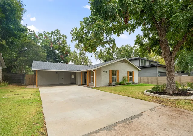 Photo 2 of Single family home for sale at 3012 Hunt Trl, Austin, TX 78757 | MLS# 3226027 | Listing updated on 2026-10-08