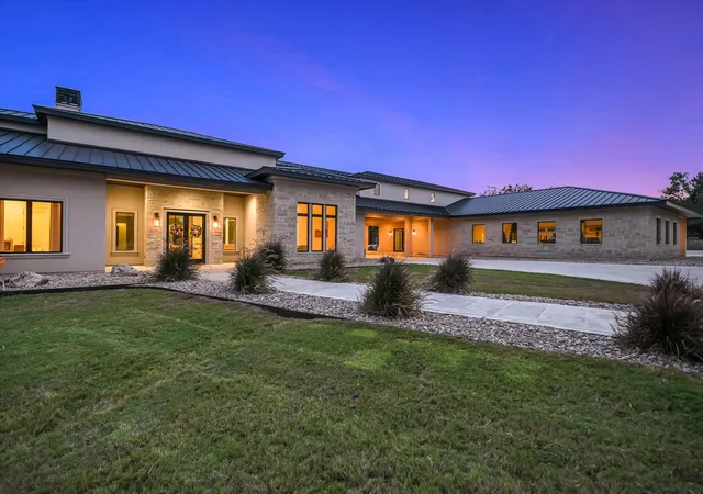 Photo 2 of House for sale at 1295 Park Rd 4 S, Burnet, TX 78611 | MLS# 4352903 | Listing updated on 2026-10-05
