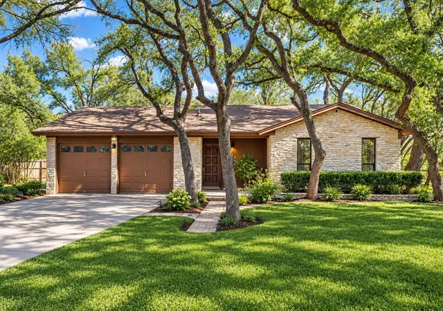 Single family home for sale at 12903 Vinyard Dr, Manchaca, TX 78652 | MLS# 3937067