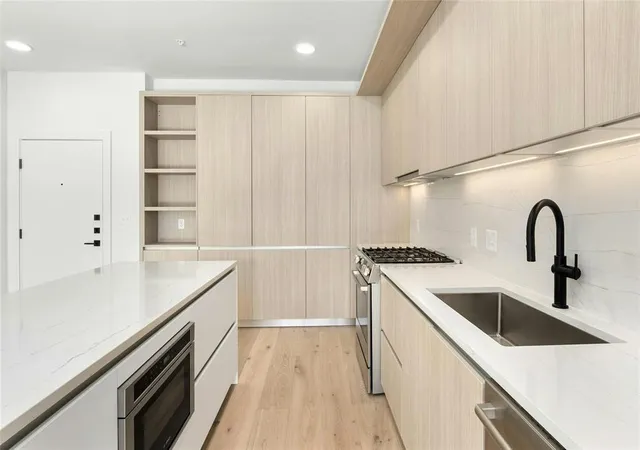 Photo 1 of Sale Pending at 2209 S 1st Street #332, Austin, TX 78704 | MLS# 2946746 | Listing updated on 2026-10-03