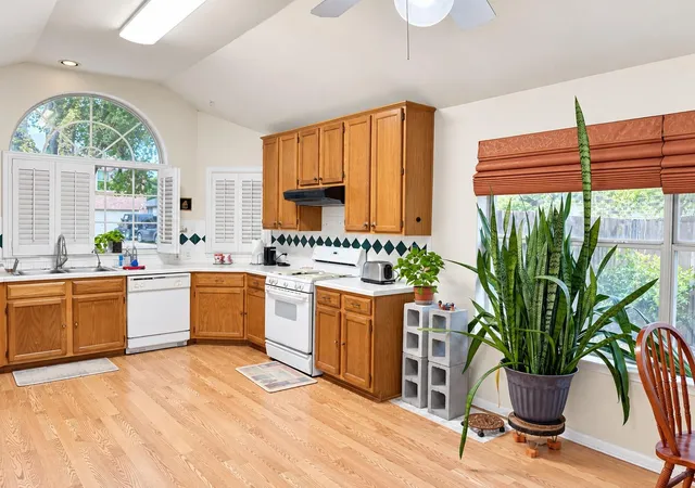 Photo 2 of Single family home for sale at 1825 Chino Valley Trl, Round Rock, TX 78665 | MLS# 3615867 | Listing updated on 2026-10-04