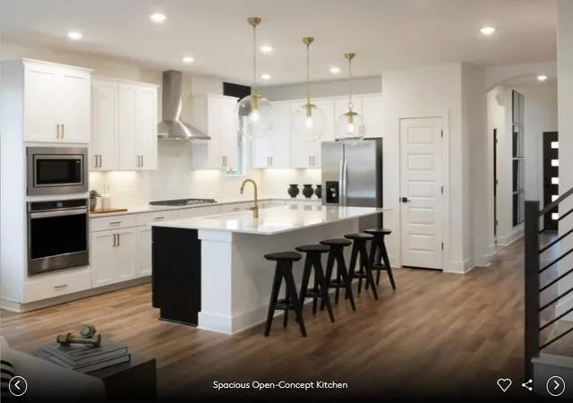 Photo 3 of Single family home for sale at 112 Morningdale Dr, Liberty Hill, TX 78642 | MLS# 6990941 | Listing updated on 2026-10-03
