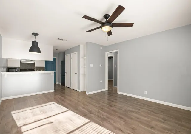Photo 3 of House for sale at 838 N Meadows Dr, Austin, TX 78758 | MLS# 7154313 | Listing updated on 2026-10-08