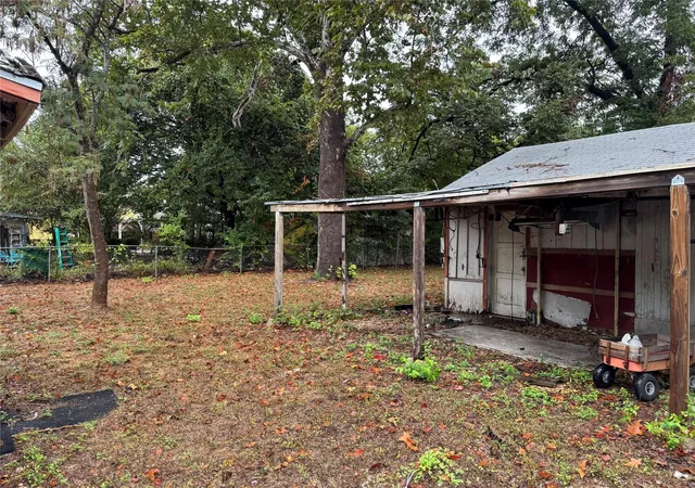 Photo 2 of Single family home for sale at 1115 Kirk Ave, Austin, TX 78702 | MLS# 4721022 | Listing updated on 2026-10-04
