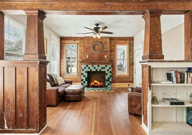 Photo 2 of Single family home for sale at 7007 Bennett Ave, Austin, TX 78752 | MLS# 6427537 | Listing updated on 2026-10-27