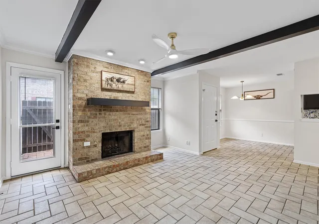 Photo 4 of Condo for sale at 2907 Pearl St #102, Austin, TX 78705 | MLS# 1746029 | Listing updated on 2026-10-08