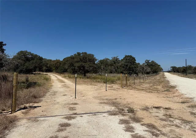 Photo 2 of Land for sale at 320 Daisy Hvn Ln, Seguin, TX 78155 | MLS# 3581725 | Listing updated on 2026-10-03