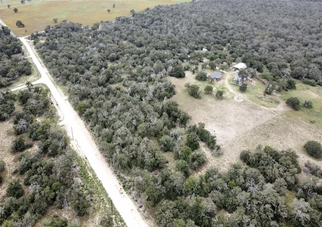 Photo 4 of Land for sale at 320 Daisy Hvn Ln, Seguin, TX 78155 | MLS# 3581725 | Listing updated on 2026-10-03