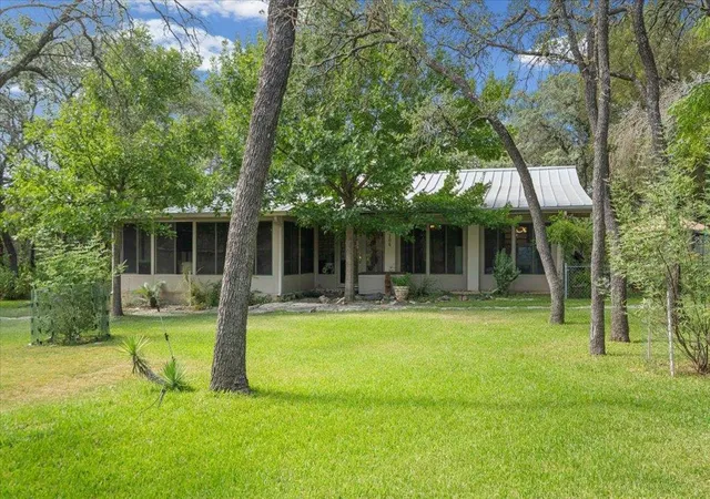 Photo 3 of Single family home for sale at 206 Buoy Dr, Georgetown, TX 78633 | MLS# 1238684 | Listing updated on 2026-10-09