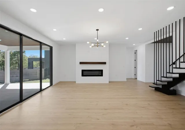 Photo 4 of Single family home for sale at 208 Ulupau Cir, Bastrop, TX 78602 | MLS# 1977791 | Listing updated on 2026-10-12