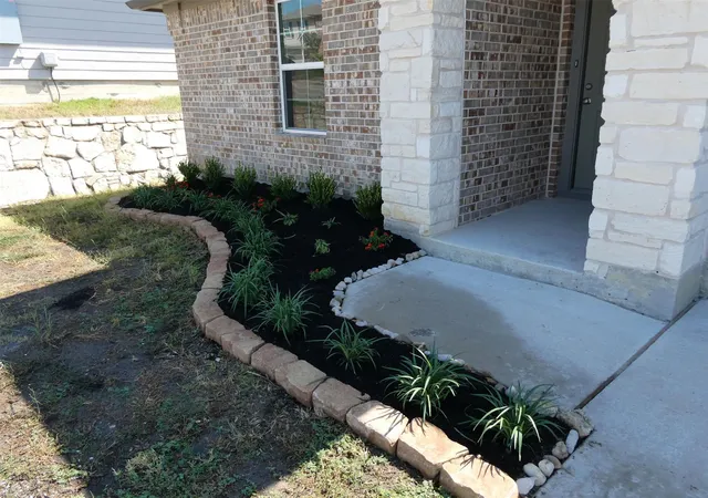 Photo 2 of Single family home for sale at 6009 Roderick Dr, Austin, TX 78724 | MLS# 5783083 | Listing updated on 2026-10-06