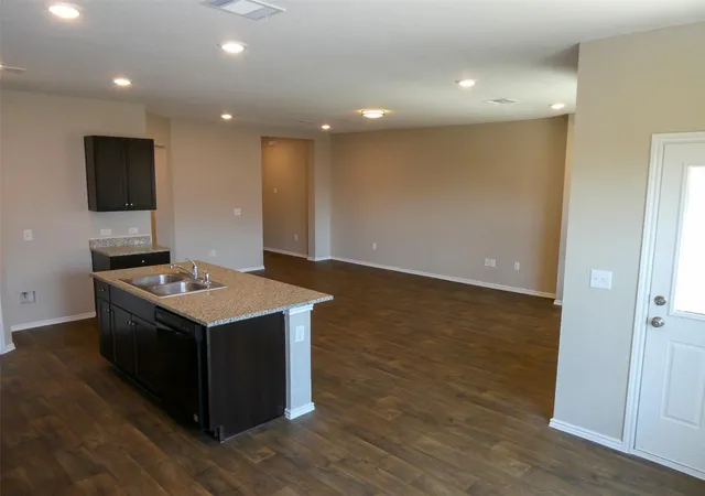 Photo 4 of Single family home for sale at 6009 Roderick Dr, Austin, TX 78724 | MLS# 5783083 | Listing updated on 2026-10-06