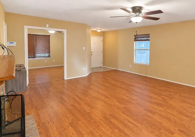 Photo 4 of Single family home for sale at 17414 Dashwood Crk Dr, Pflugerville, TX 78660 | MLS# 7033773 | Listing updated on 2026-10-07