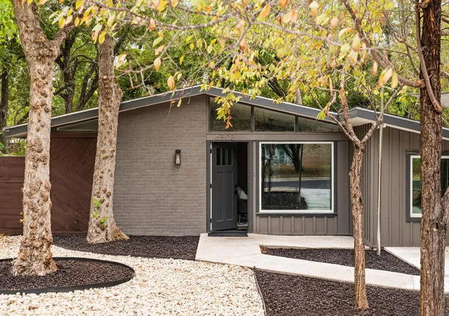 Photo 2 of Single family home for sale at 6503 Linda Ln, Austin, TX 78723 | MLS# 3365188 | Listing updated on 2026-10-08