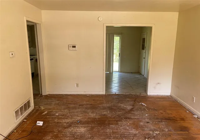 Photo 1 of Single family home for sale at 1303 Connell Dr, Killeen, TX 76543 | MLS# 4835827 | Listing updated on 2026-10-17