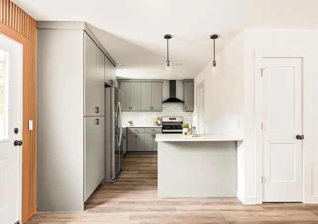 Photo 3 of Single family home for sale at 2103 Fordham Cv, Austin, TX 78723 | MLS# 8431451 | Listing updated on 2026-10-08