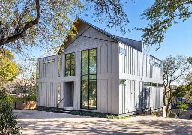 Photo 1 of Single family home for sale at 1603 Chelsea Ln #1, Austin, TX 78704 | MLS# 9373446 | Listing updated on 2026-10-06