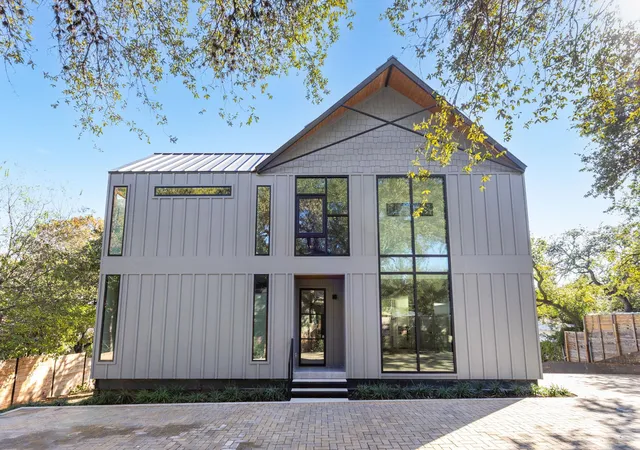 Photo 2 of Single family home for sale at 1603 Chelsea Ln #1, Austin, TX 78704 | MLS# 9373446 | Listing updated on 2026-10-06