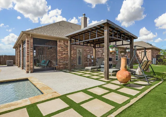 Photo 2 of Single family home for sale at 3113 Maurine Dr, Round Rock, TX 78665 | MLS# 2210179 | Listing updated on 2026-10-29