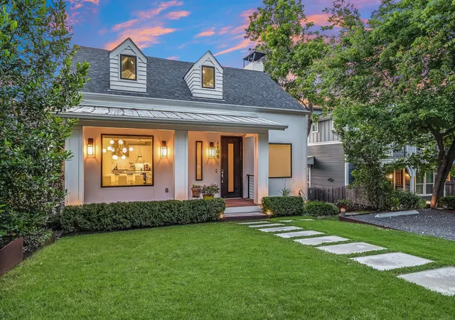 Single family home for sale at 3108 Grandview St, Austin, TX 78705 | MLS# 9233328