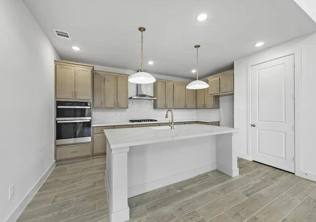 Photo 4 of Single family home for sale at 433 Buckaroo Dr, Georgetown, TX 78633 | MLS# 2717685 | Listing updated on 2026-10-26