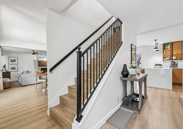 Photo 2 of Single family home for sale at 9200 Ashton Rdg, Austin, TX 78750 | MLS# 9233958 | Listing updated on 2026-10-19
