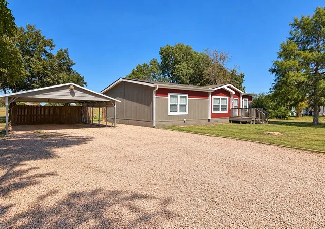 Photo 1 of Sale Pending at 807 Old Coupland Rd, Taylor, TX 76574 | MLS# 4603883 | Listing updated on 2026-10-29