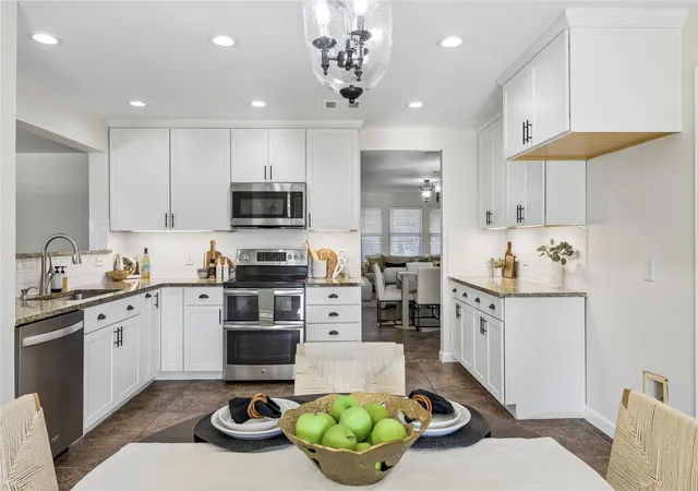 Photo 4 of Single family home for sale at 1718 Amistad Way, Round Rock, TX 78665 | MLS# 5275786 | Listing updated on 2026-10-08