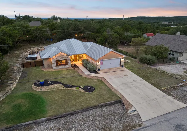 Photo 1 of Single family home for sale at 711 Monarch, Canyon Lake, TX 78133 | MLS# 7211001 | Listing updated on 2026-10-07
