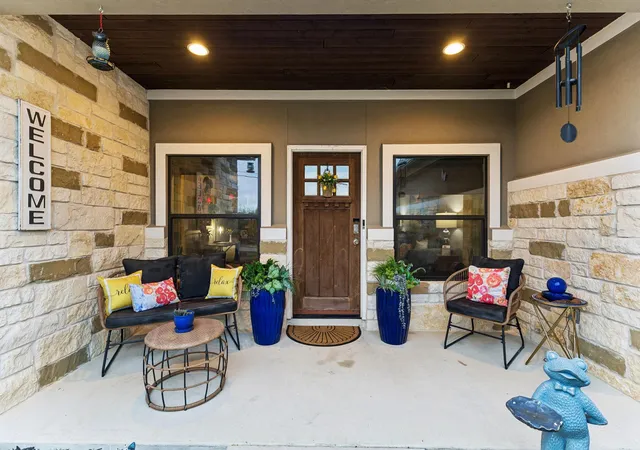 Photo 3 of Single family home for sale at 711 Monarch, Canyon Lake, TX 78133 | MLS# 7211001 | Listing updated on 2026-10-07