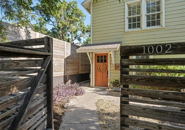 Photo 3 of Single family home for sale at 2021 Travis Hts Blvd #1002, Austin, TX 78704 | MLS# 6896822 | Listing updated on 2026-10-10